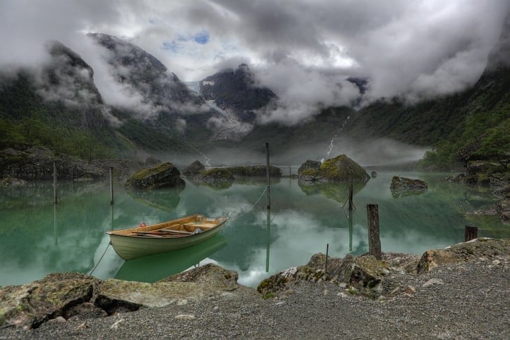 Lago Bondhus, Noruega