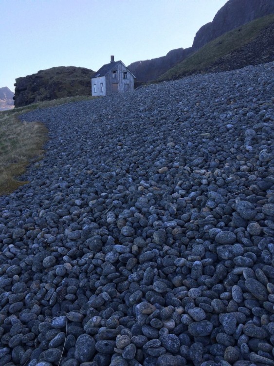 Spooky House  & The Rolling Stones en Værøy, Noruega 