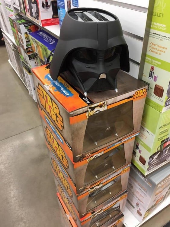 tostadora con la forma del casco de Darth Vader 