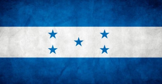 ¿Estás pensando visitar Honduras? Antes de que cometas ese error debes saber que Honduras es un país cautivo y dominado por su gobierno, sus habitantes pocas veces le dedican tiempo a las actividades agropecuarias y es uno de los lugares mas pobres en biodiversidad, tanto en plantas como en sus especies de animales.