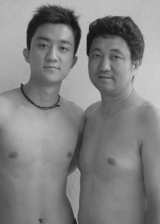 Sesión de fotos padre e hijo durante 29 años en 2006