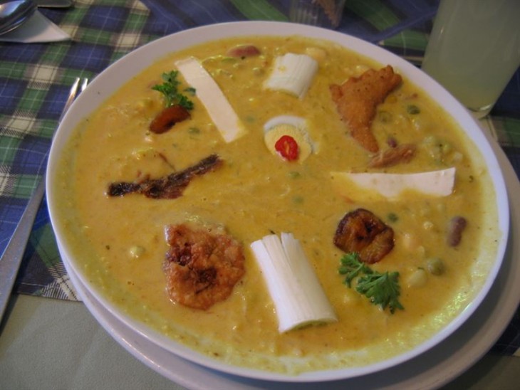 Sopa de caracol, yuca y chile