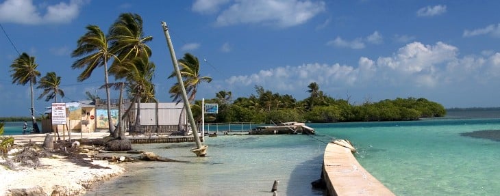 cayo caulker situado en el mar caribe de belice