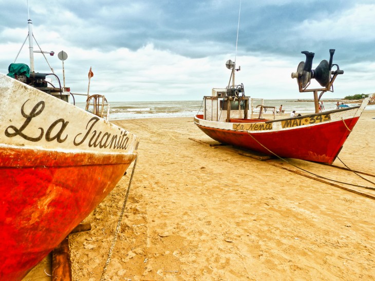 cabo polonio era un puerto de pescadores que hoy por se r reserva natural se dedica al turismo