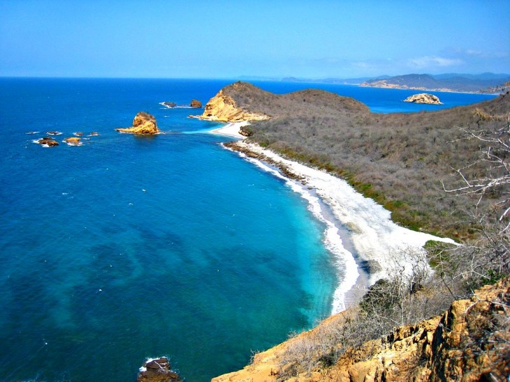 machalulla ecuador parque nacional que alberga las más bellas playas del país