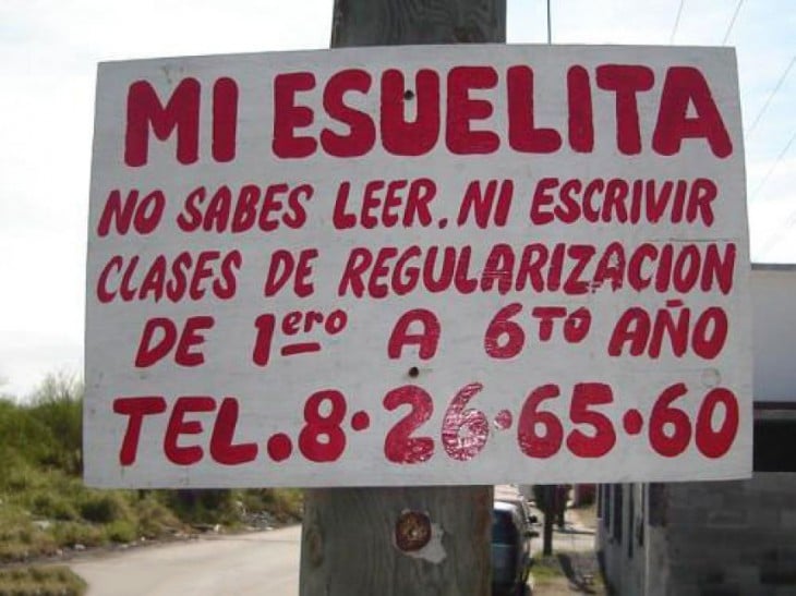 ESCUELA QUE ESCRIBE CON MALA ORTOGRAFIA