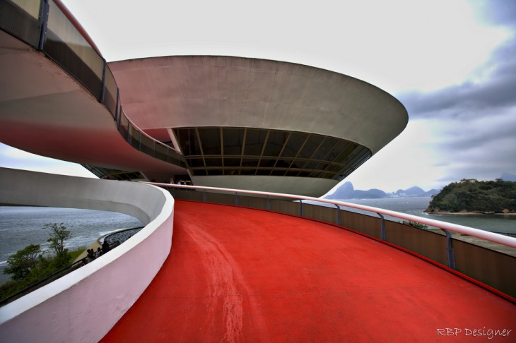 Museo de Arte de Contemporánea Niterói en Rio de Janeiro, Brasil 