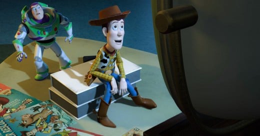 Sí alguna vez te has preguntado ¿por qué las películas de Disney Pixar tienen tanto éxito?, en este post te traemos 22 reglas que en los Estudios Pixar toman en cuenta al momento de escribir sus historias.