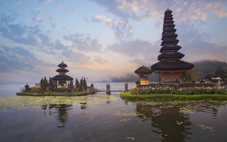 Pura Ulun Danu Bratan temple en Indonesia 
