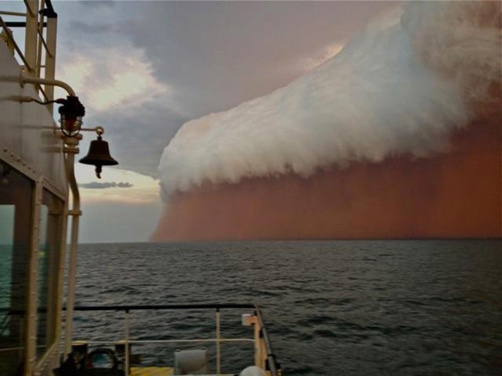 TORMENTA DE ARENA ROJA QUE AZOTO AL OESTE DE AUSTRALIA