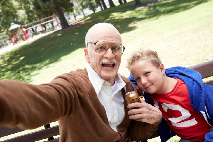 Johnny Knoxville selfie