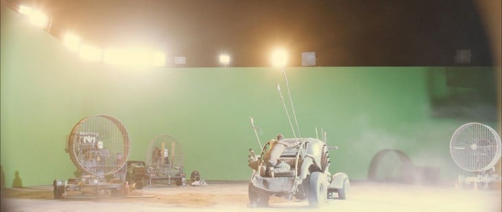 escena de mad max con pantalla verde 