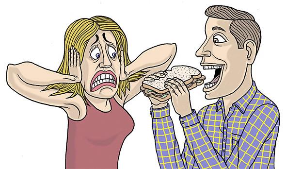 dibujo de una mujer tapando sus oídos frente a un chico a punto de comer un sandwich 