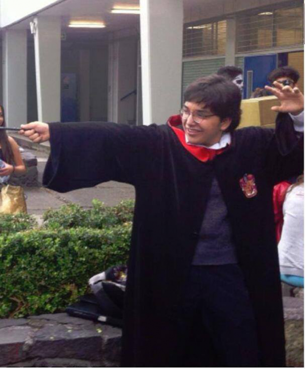 DISFRAZ DE HARRY POTTER 2015