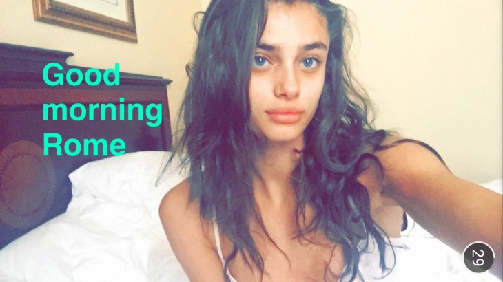 Taylor Hill SIN MAQUILLAJE