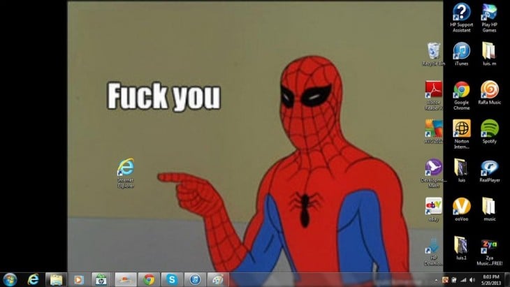 fondo de pantalla del hombre araña señalando el icono de internet explorer 