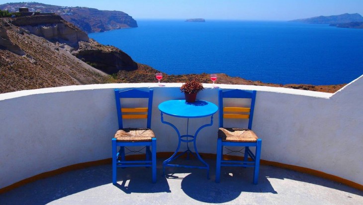 paisaje en una habitación del hotel en grecia