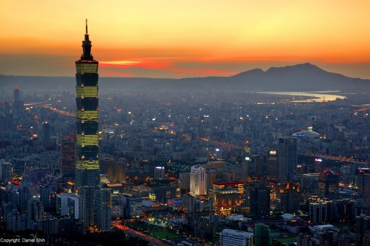 Atardecer Taipei en la cápital de Taiwán 