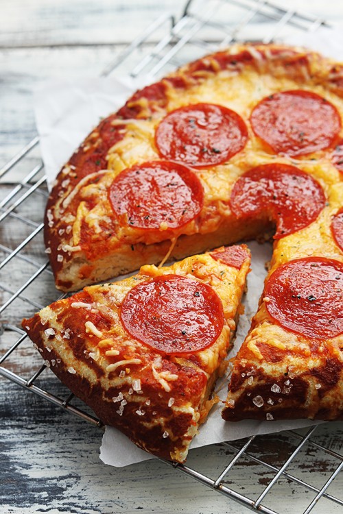 MAsa de pizza hecha con galletas Pretzel 