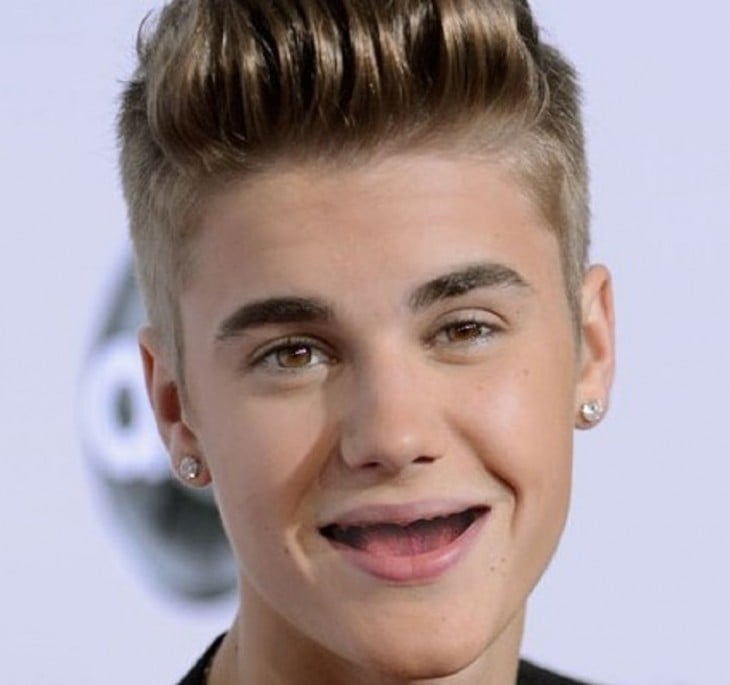 Justin sien dientes