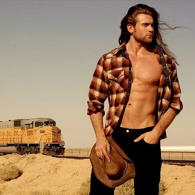 Brock O'Hurn.Uno de los chicos más guapos de instagram2015