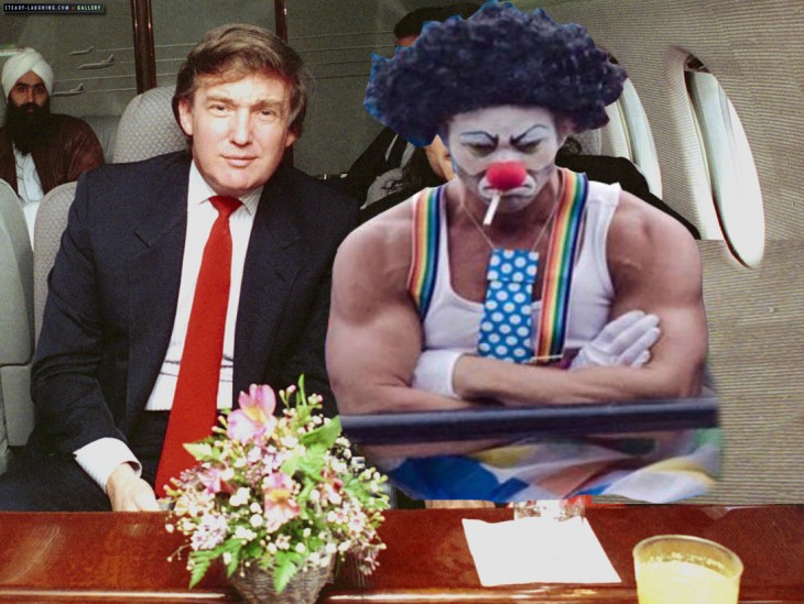 PAYASO ENOJADO POSANDO EN UNA FOTO JUNTO A DONALD TRUMP