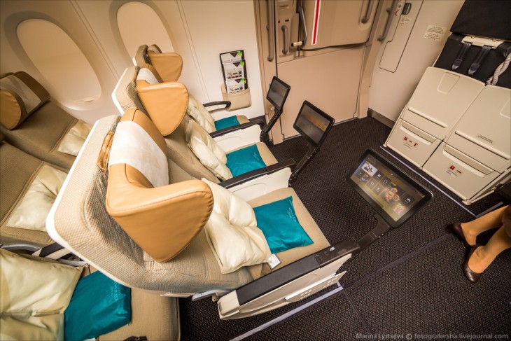 asientos de la clase turista en el avión A380