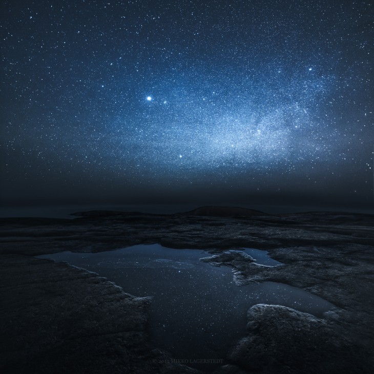 fotografía de un cielo estrellado en Finlandia por parte del fotógrafo Mikko Lageerstedt
