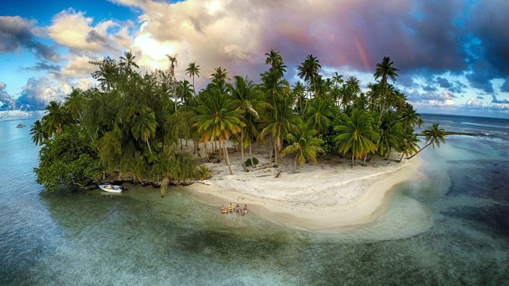 Isla perdida en la Polinesia Francesa