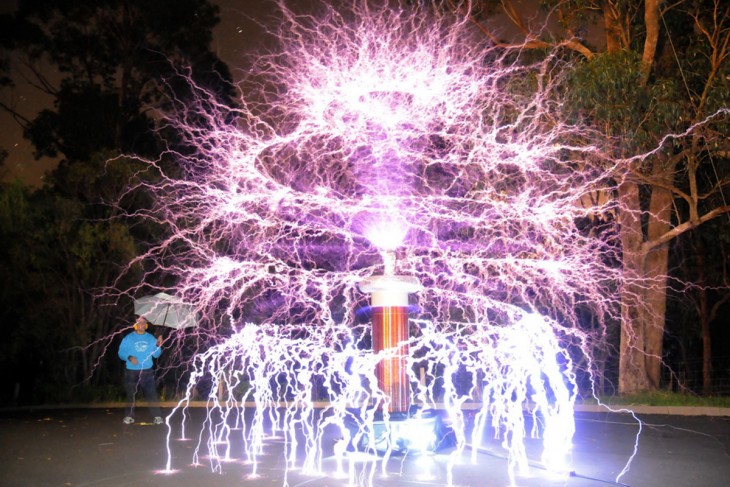 árbol de tesla