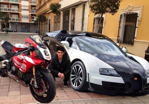 motocicletas y carros photoshopeados