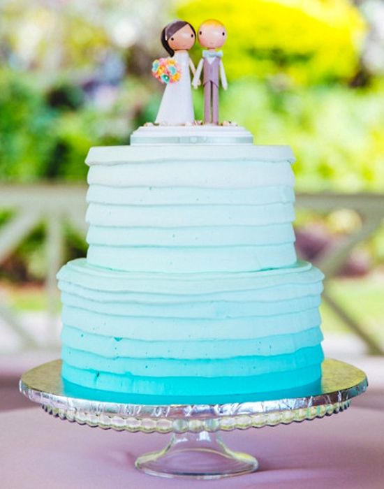 PASTEL CON VERDE Y TONALIDADES DE AZUL