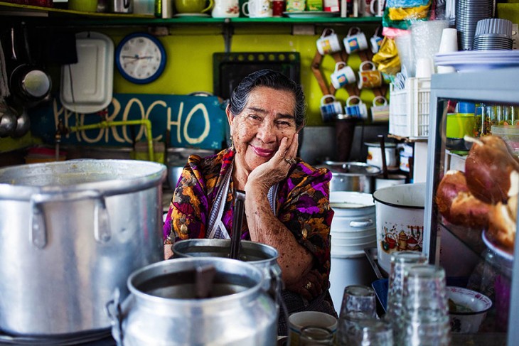 mujer ecuatoriana 