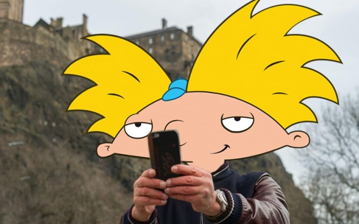 selfie photoshopeada de Arnold con la cabeza de Hey Arnold! 