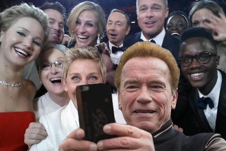 photoshop de Arnold con el fondo de celebridades en los premios Oscar 