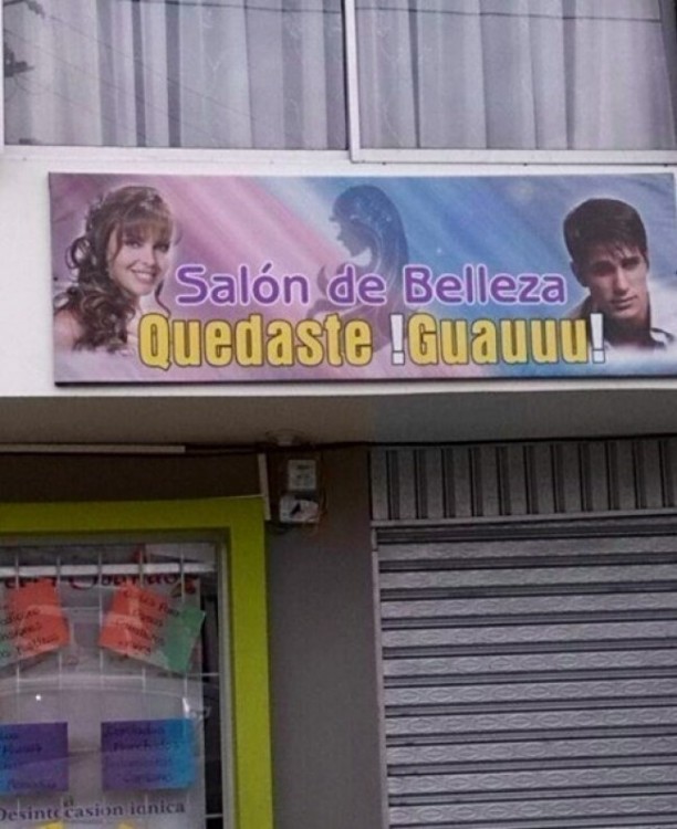 local de un salón de belleza QUEDASTE GUAUU