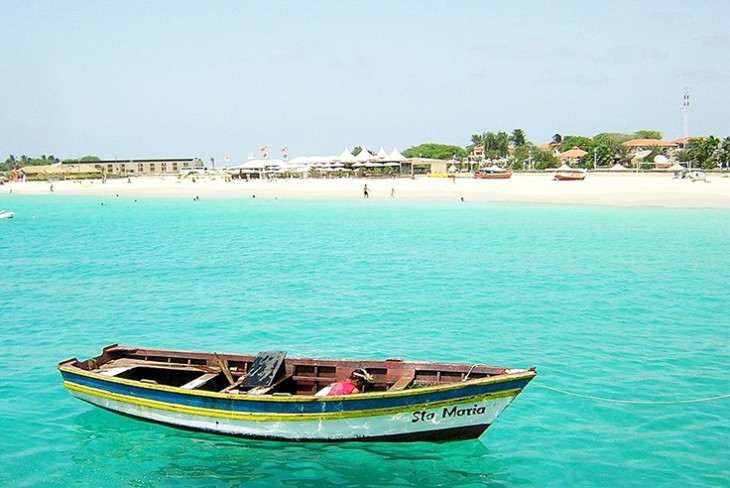 PLAYA SANTA MARIA. CABO VERDE, AFRICA