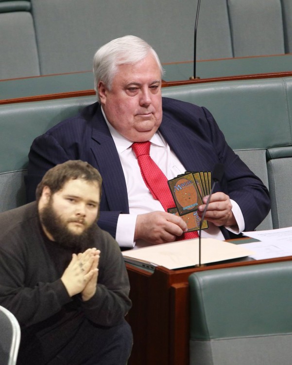 reddit photoshopea la foto del político australiano Clive Palmer 