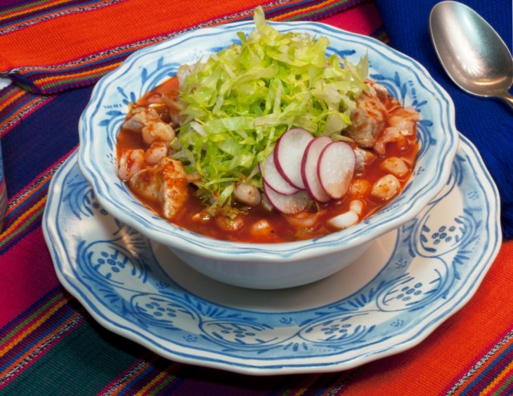 Taza de pozole en México 