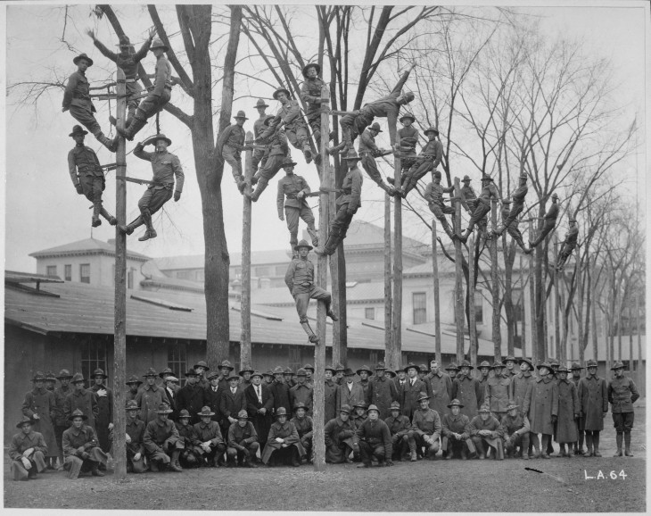 FOTO DEL RECUERDO DE ELECTRISITAS DE LA CIUDAD