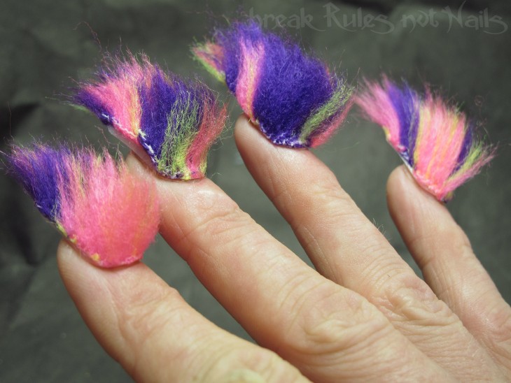 Furry Nails, uñas peludas de colores 
