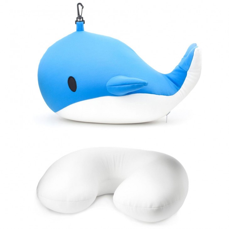 ballena que se vuelve una linda almohada de viaje 