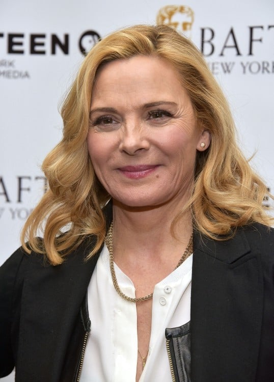  Kim Cattrall famosa por su participación en la comedia romántica Sex and the city