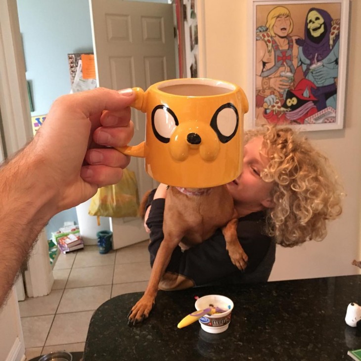 TAZA PERRITO AMARILLO