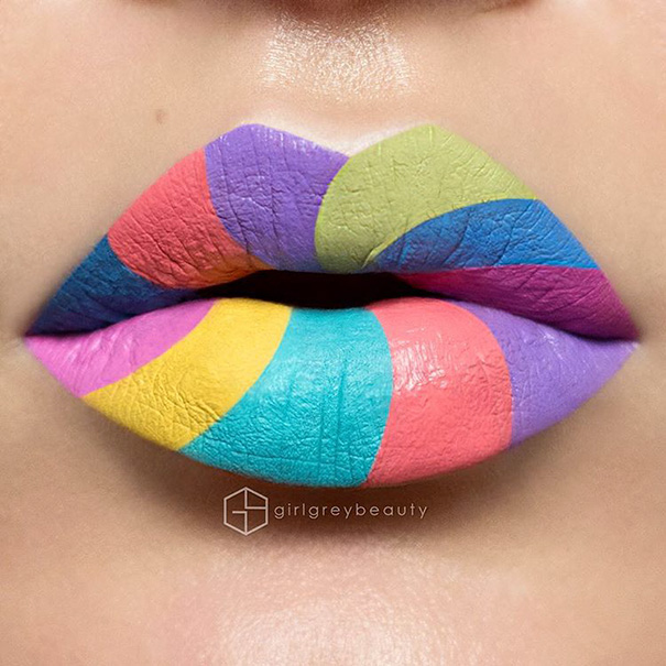 labios pintados de diferentes colores 