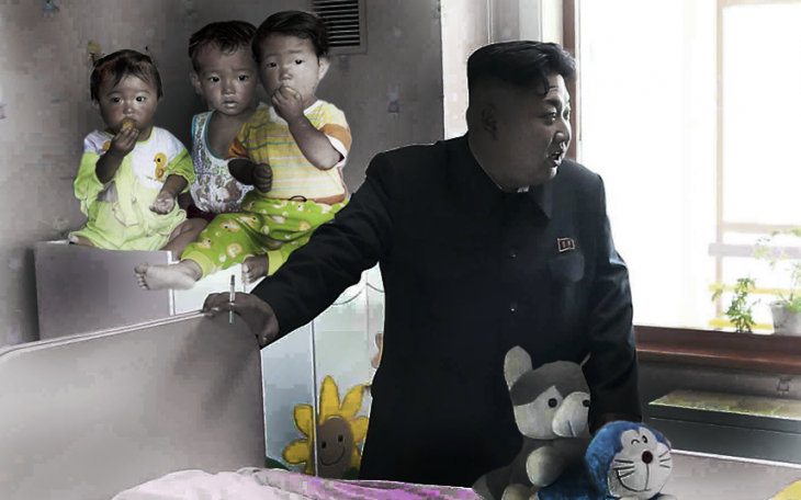 Batalla de Photoshop a Kim Jong Un fumando en un orfanato con unos niños huérfanos sentados sobre un mueble 