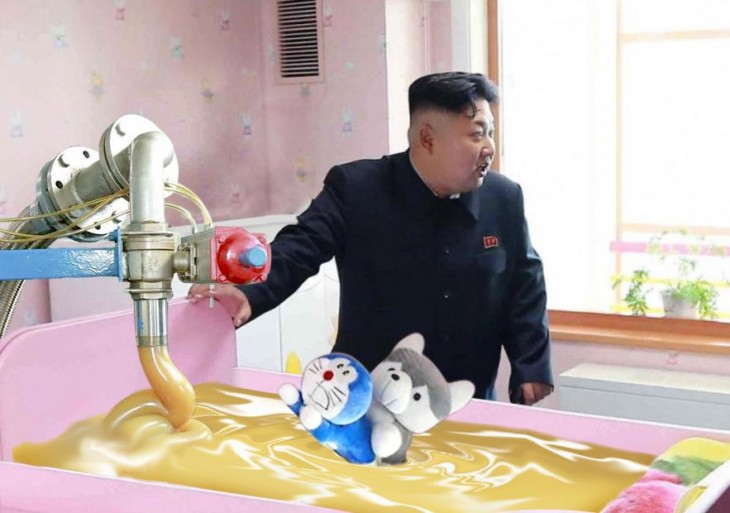 Batalla de Photoshop a Kim Jong Un fumando en un orfanato 