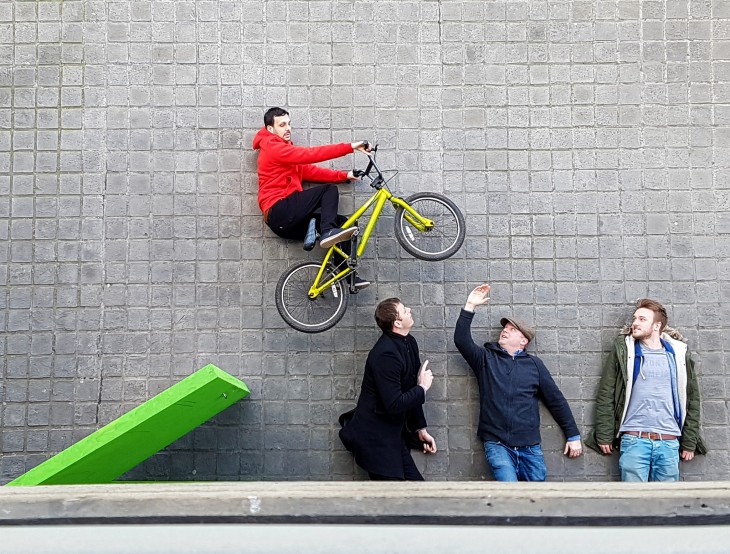 Revela el secreto de la foto de la bicicleta