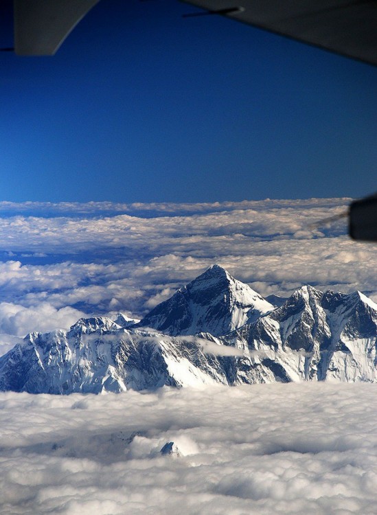 Monte Everest visto desde un avión 