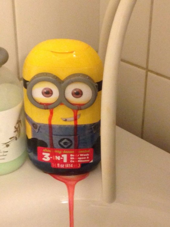 DESPACHADOR DE MINION CON SANGRE